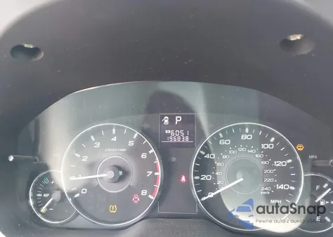 2011 Subaru Outback 2.5I Premium z USA, uszkodzony, nr VIN 4S4BRCGC8B3361554